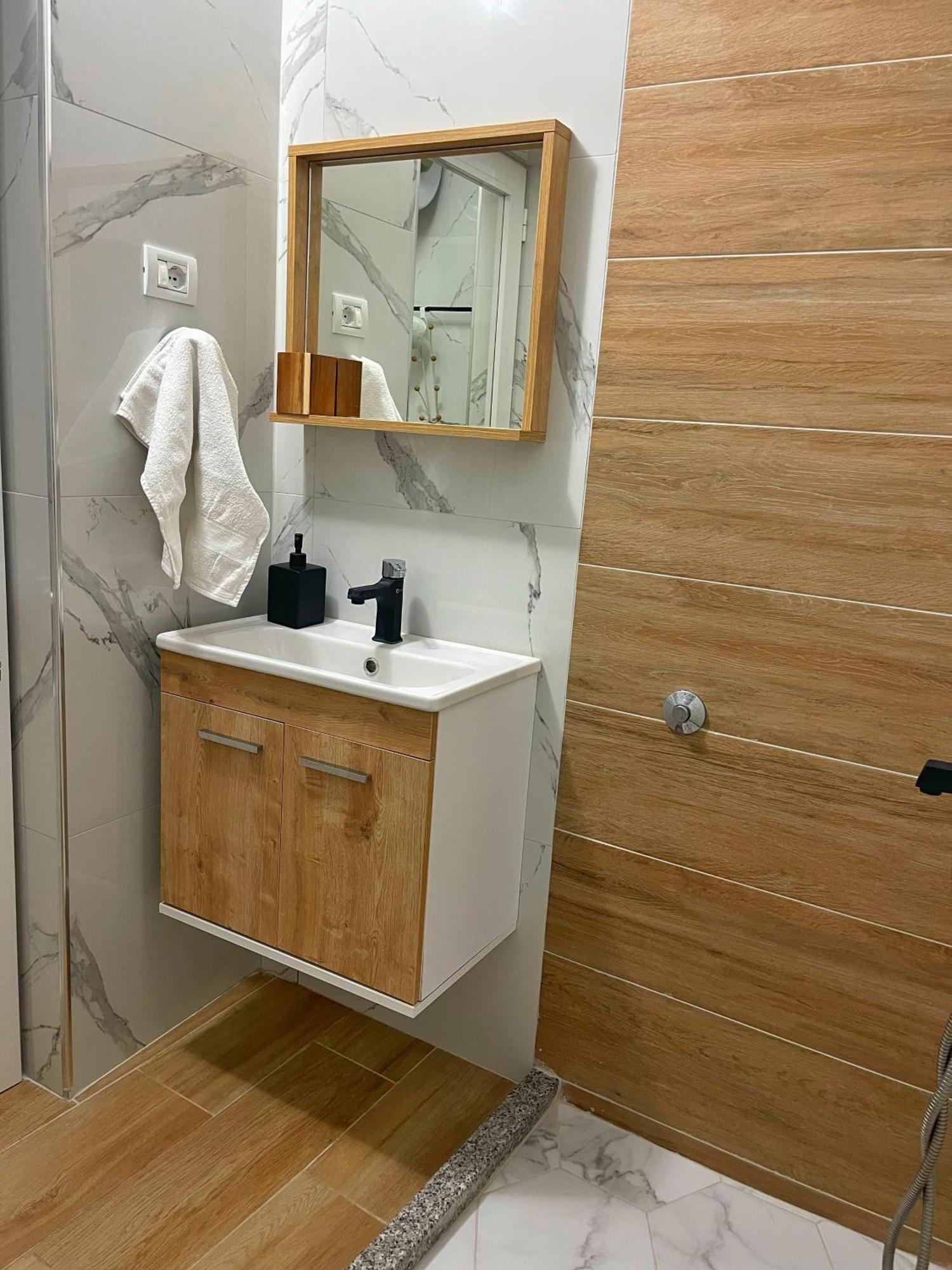 Apartament Elite Korcza